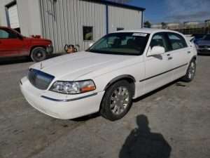 Cash for Cars Modesto – 2010 LINCOLN TOWN CAR SIGNATURE LIMITED